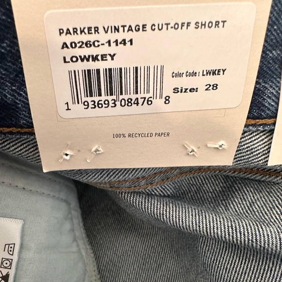 Agolde NWT Blue Lowkey Parker Button Fly Raw Cut Vintage Cut Off Shorts Size 28 - Picture 8 of 8